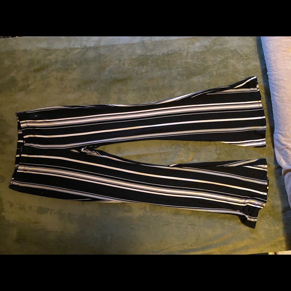 Forever 21 bell bottom leggings